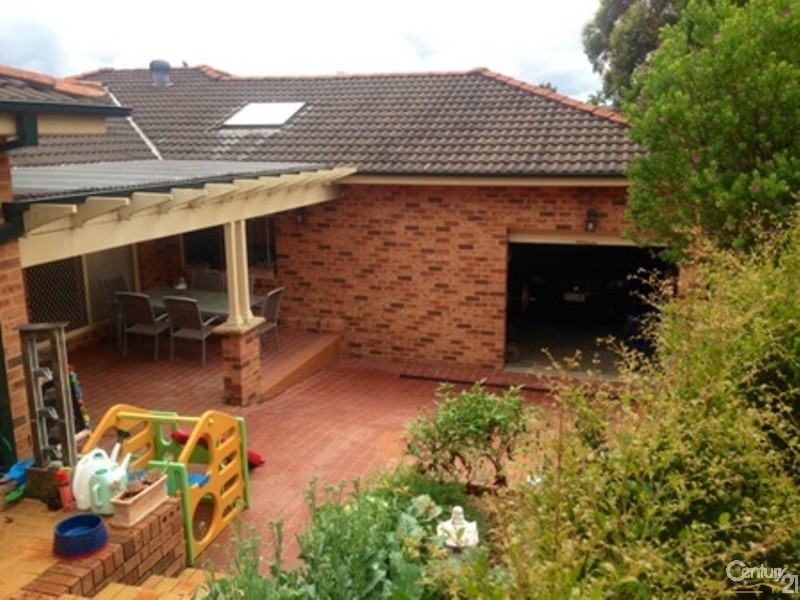 4 Riversdale Place, Glen Alpine NSW 2560