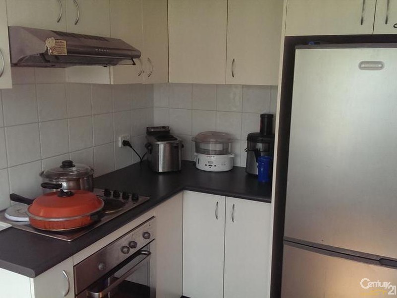 16 Green Lane, Bradbury NSW 2560