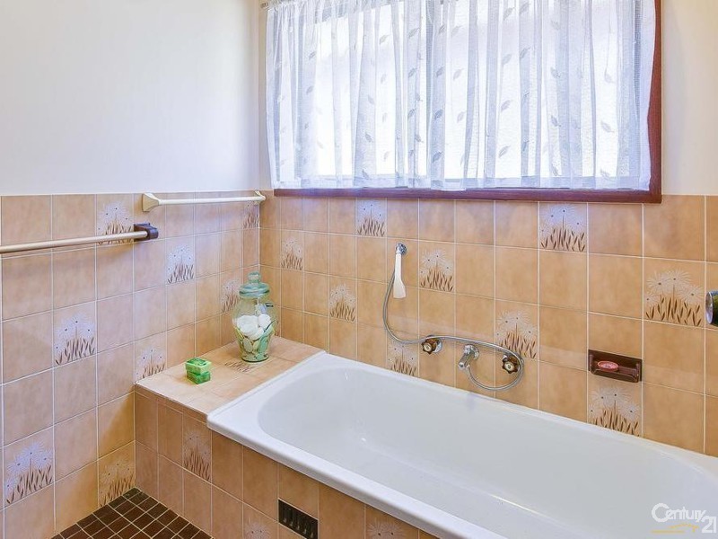 90 Leichhardt Street, Ruse NSW 2560