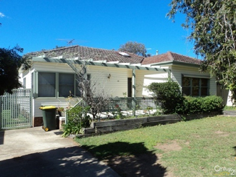 46 Bradbury Avenue, Campbelltown NSW 2560