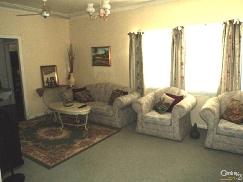 46 Bradbury Avenue, Campbelltown NSW 2560