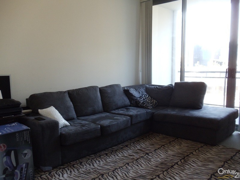 14C/541 Pembroke Road, Leumeah NSW 2560