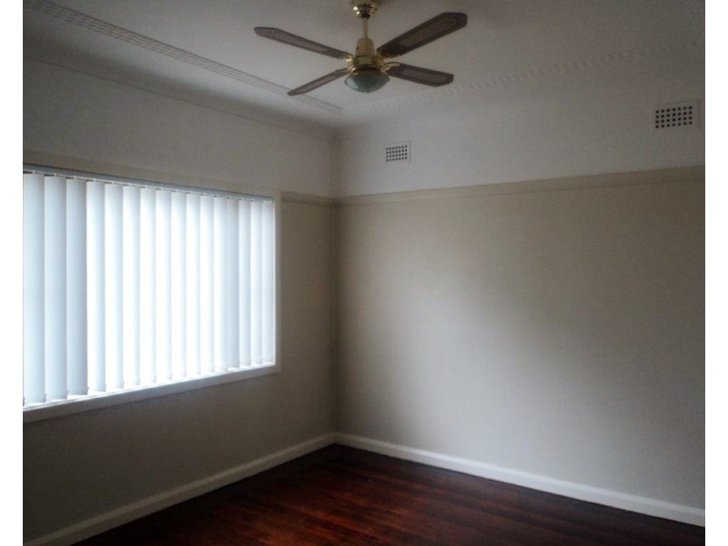 49 Pembroke Road, Minto NSW 2566