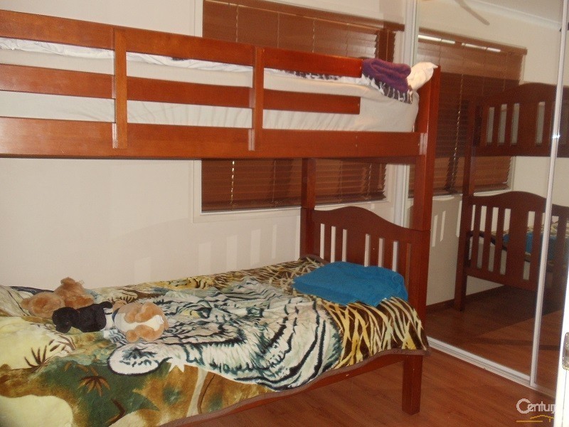 1 Yallara Street, St Helens Park NSW 2560