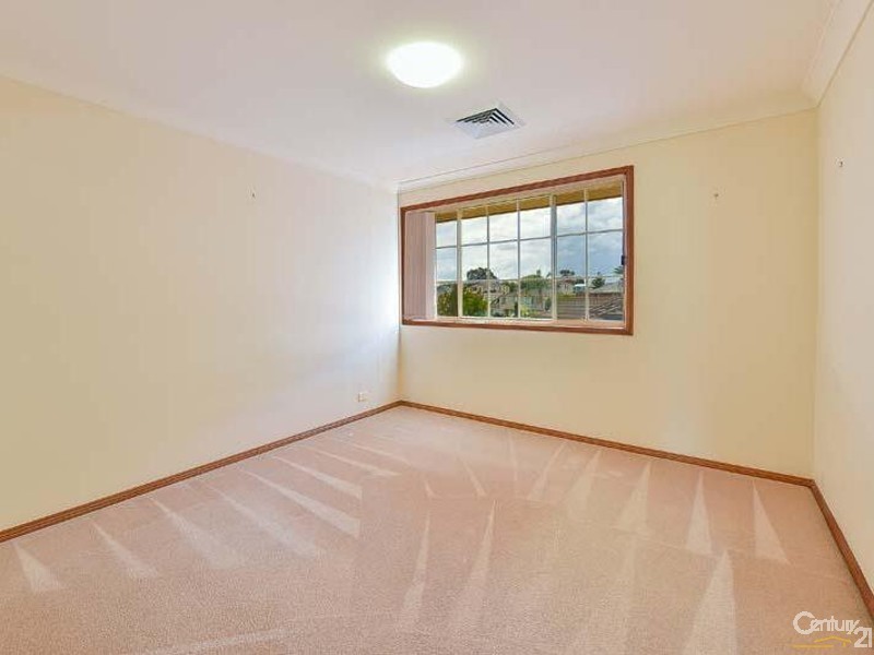 53 Mountain View Avenue, Glen Alpine NSW 2560