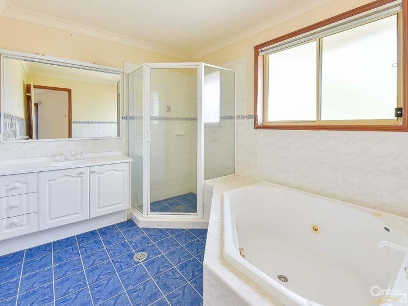 53 Mountain View Avenue, Glen Alpine NSW 2560