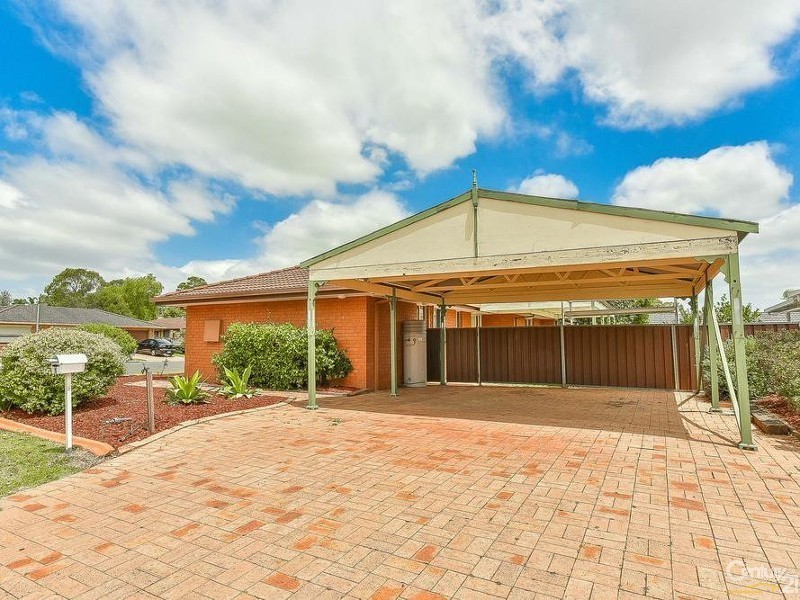 1 Waterworth Drive, Narellan Vale NSW 2567