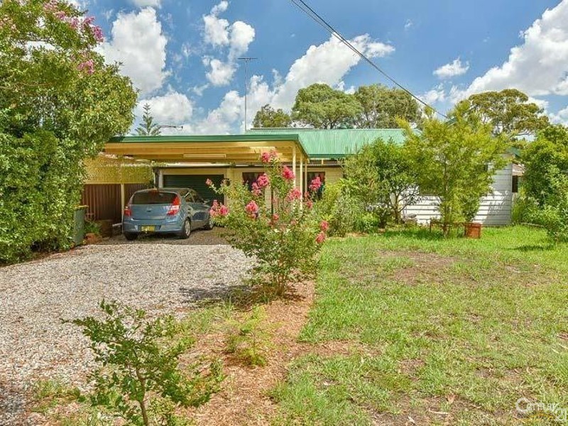 37 Nardoo Street, Ingleburn NSW 2565