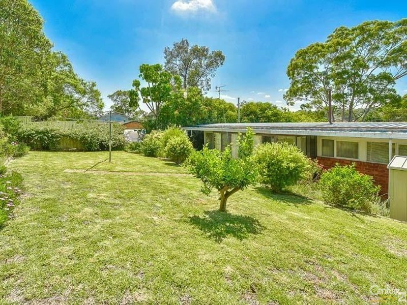 16 Fern Avenue, Bradbury NSW 2560