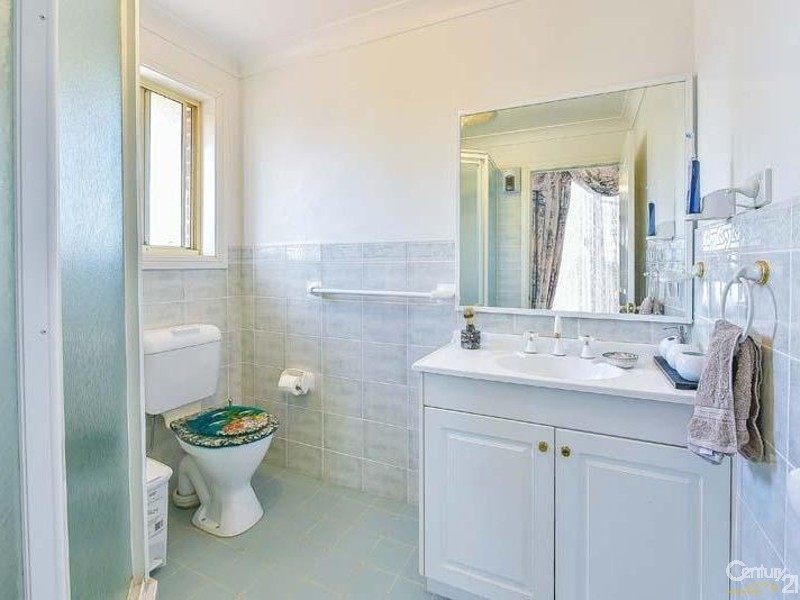 8 Wandella Place, Glen Alpine NSW 2560