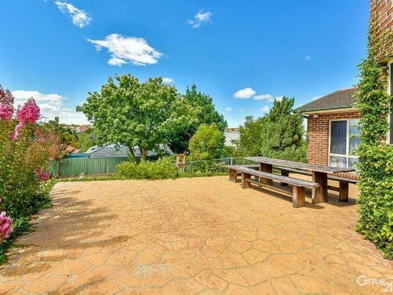 8 Wandella Place, Glen Alpine NSW 2560