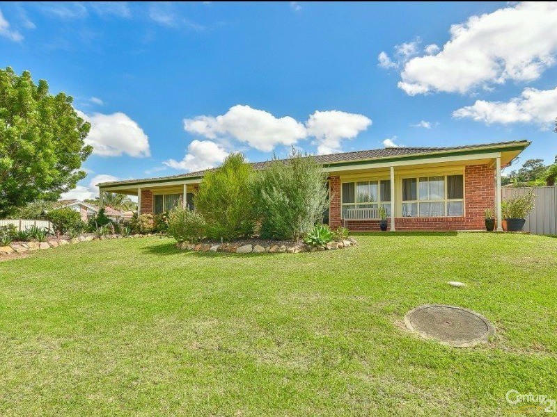 2 Cobourg Place, Bow Bowing NSW 2566