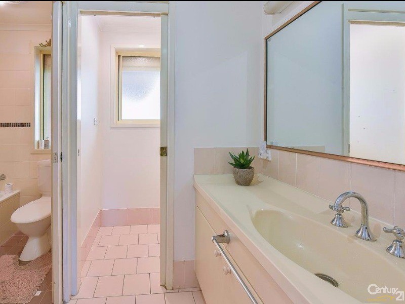 2 Cobourg Place, Bow Bowing NSW 2566