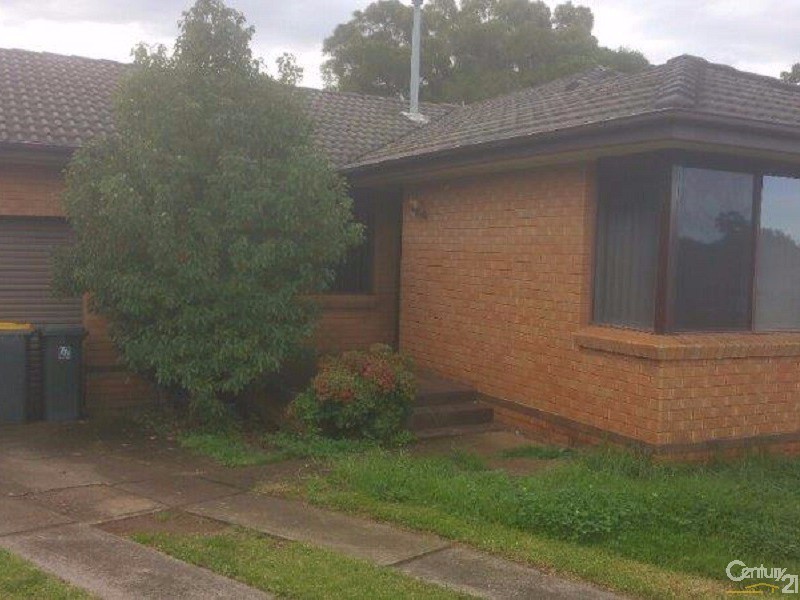 4 Simpson Place, Leumeah NSW 2560