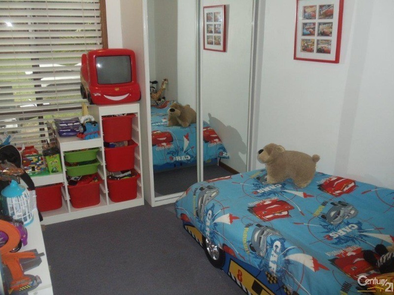 2 Eskdale Close, Narellan Vale NSW 2567