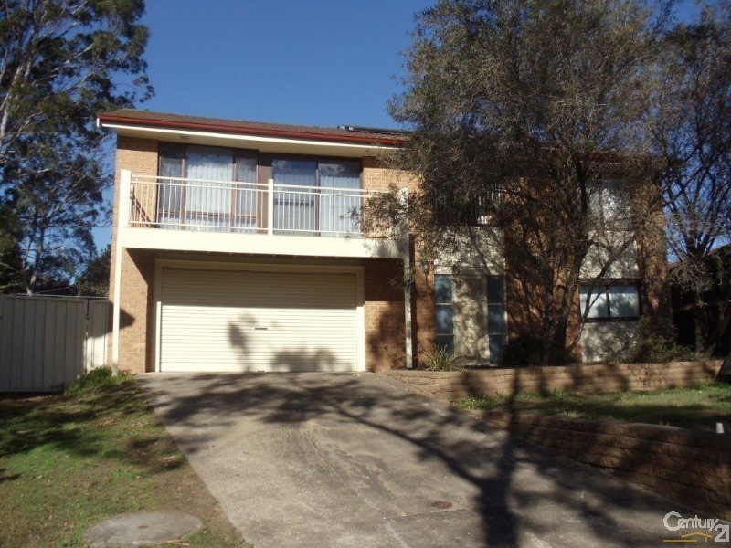 6 Bobuck Place, St Helens Park NSW 2560