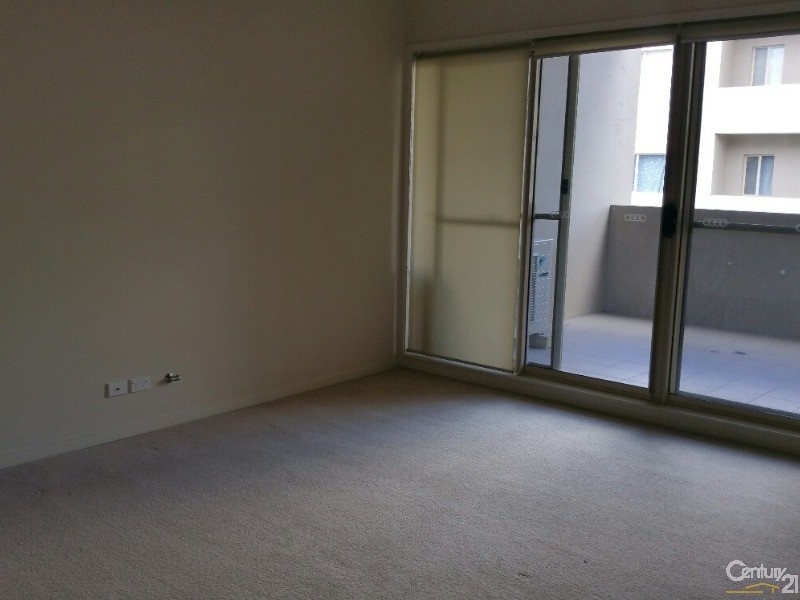 28/15-17 Warby Street, Campbelltown NSW 2560