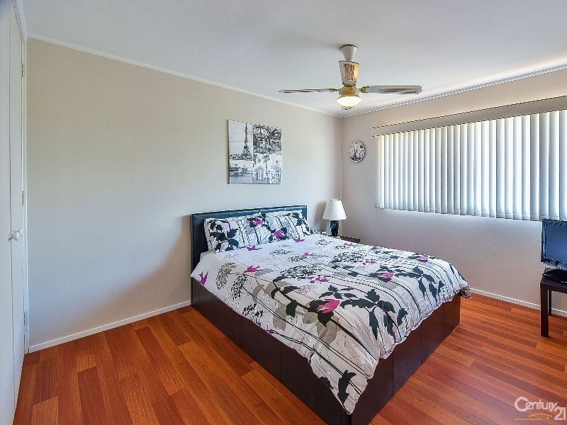 14 Fern Avenue, Bradbury NSW 2560