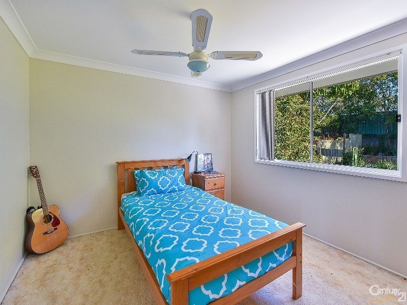 14 Fern Avenue, Bradbury NSW 2560