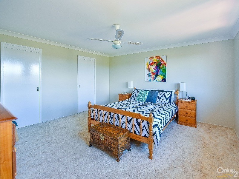 14 Fern Avenue, Bradbury NSW 2560