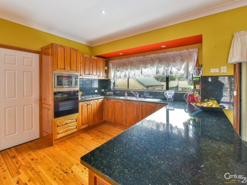 157 Englorie Park Drive, Glen Alpine NSW 2560