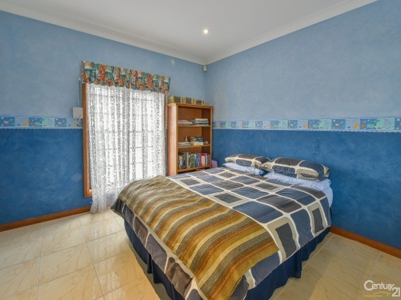 157 Englorie Park Drive, Glen Alpine NSW 2560