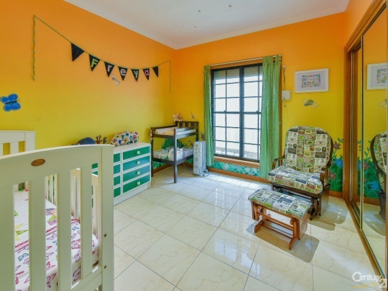 157 Englorie Park Drive, Glen Alpine NSW 2560