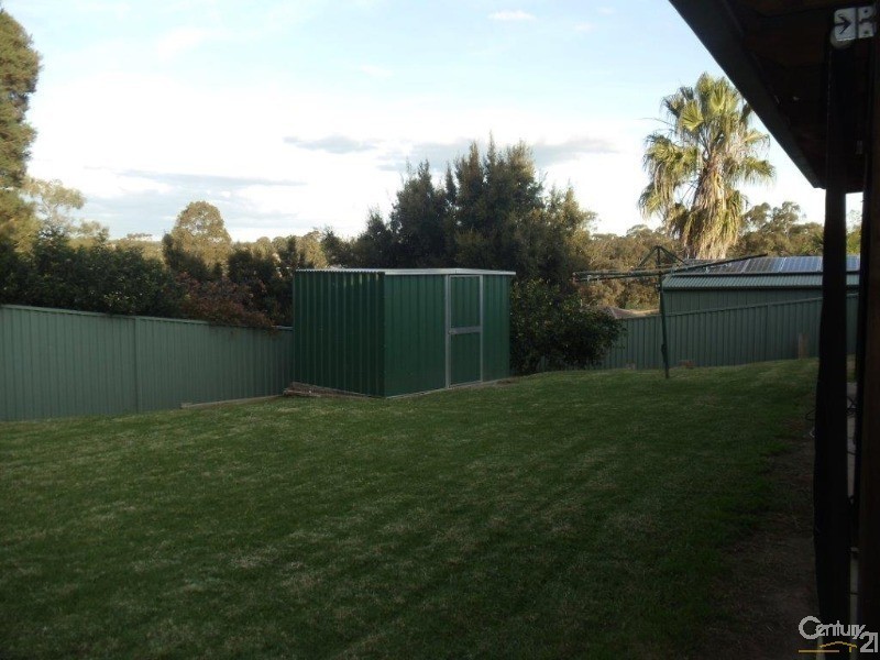 28 Silicia Crescent, Eagle Vale NSW 2558