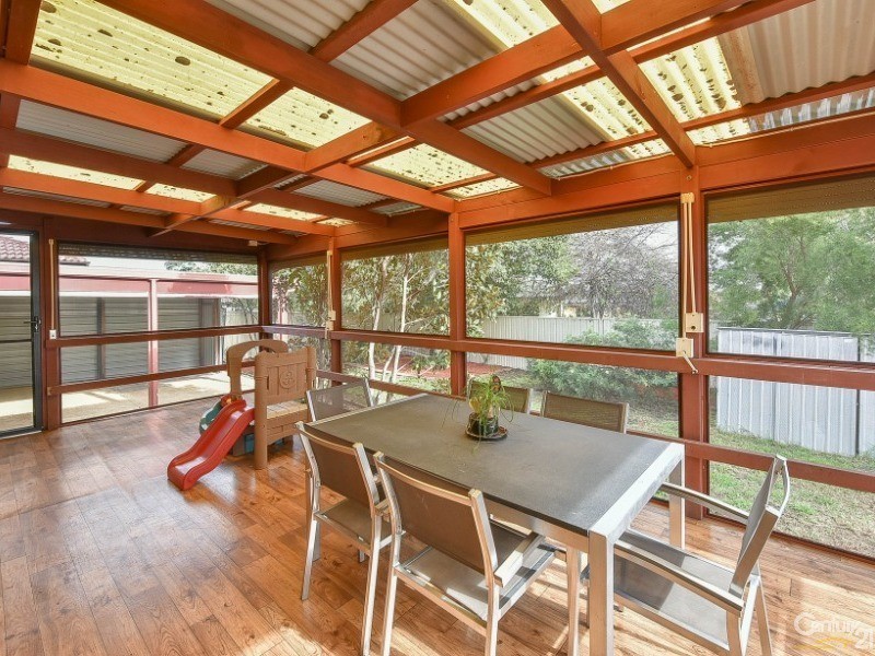 11 Cambewarra Street, Ruse NSW 2560