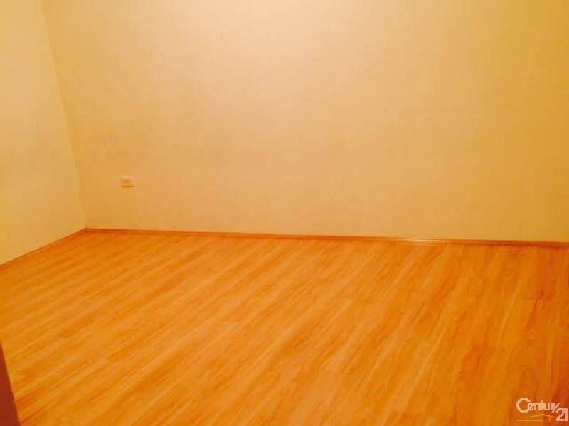 18/5-7 Hoddle Avenue, Bradbury NSW 2560