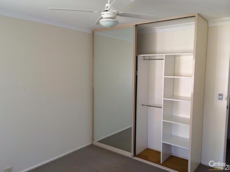 10 Birdville Crescent, Leumeah NSW 2560