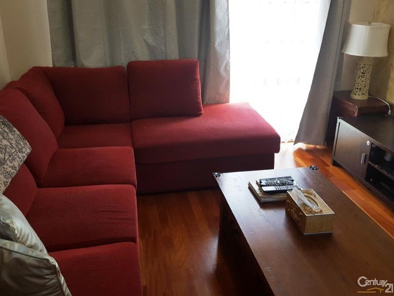 7/7 Sturt Street, Campbelltown NSW 2560