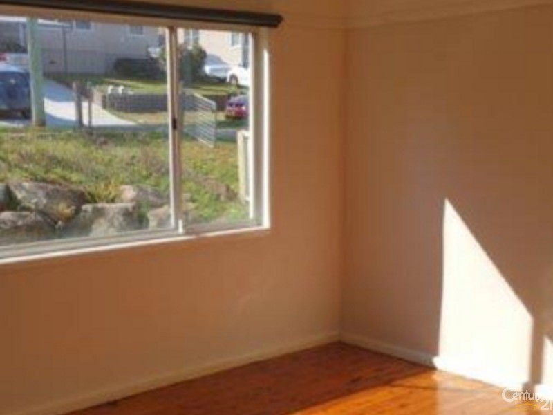 27 Donaldson Street, Bradbury NSW 2560