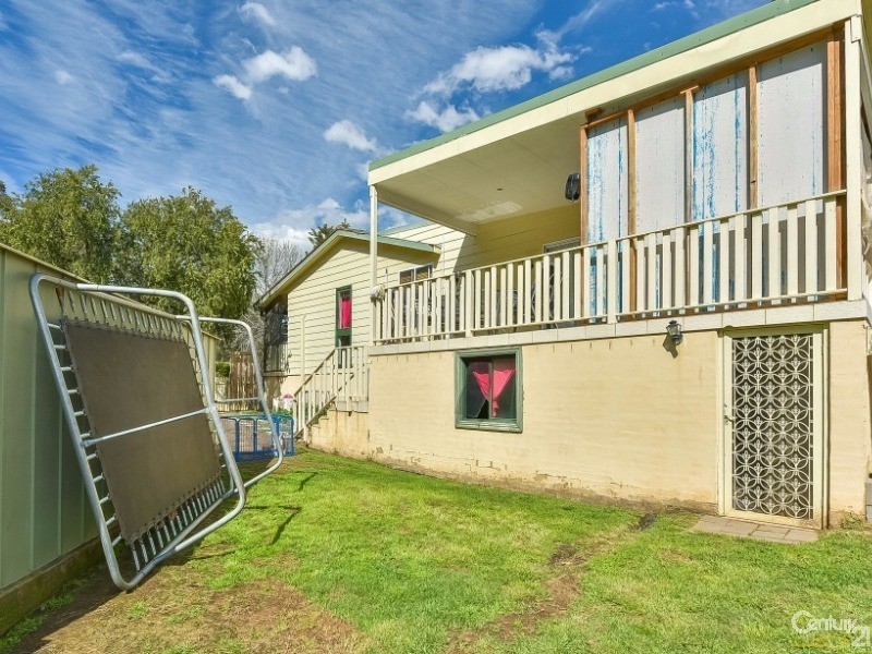 5 Edison Place, Leumeah NSW 2560