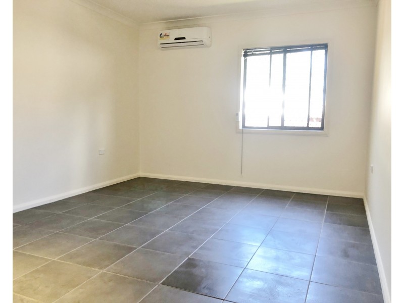 168A Lindesay Street, Campbelltown NSW 2560