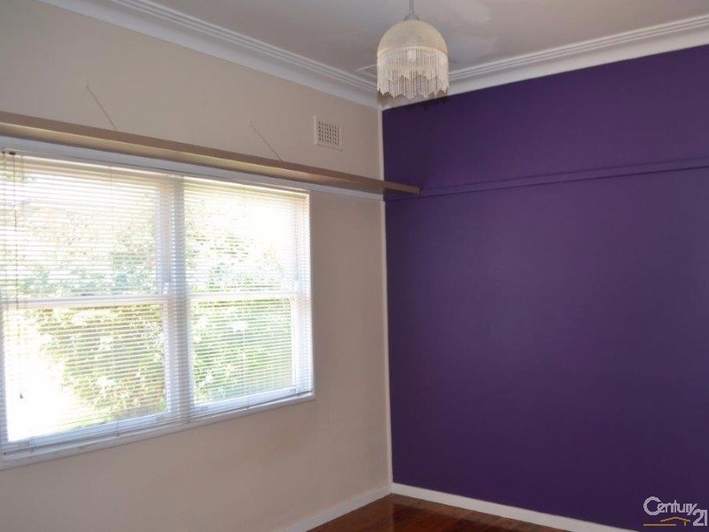 36 Grandview Drive, Campbelltown NSW 2560