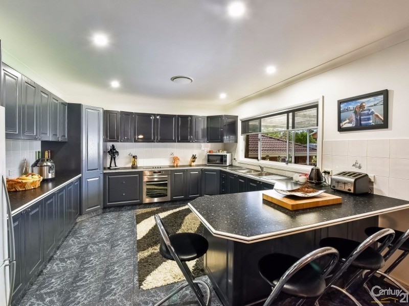 21 Broadford Street, St Andrews NSW 2566