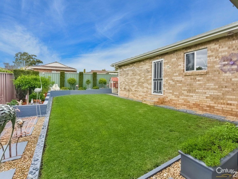 21 Broadford Street, St Andrews NSW 2566