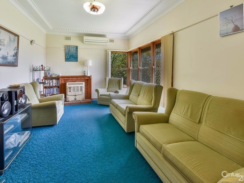 1 Austin Avenue, Campbelltown NSW 2560