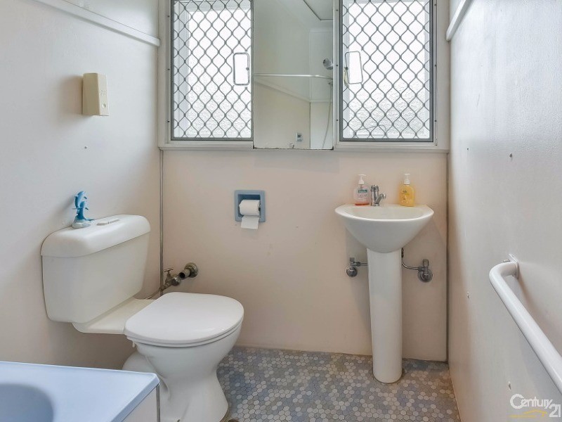 1 Austin Avenue, Campbelltown NSW 2560