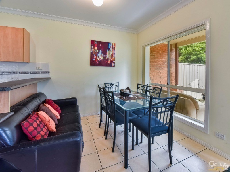 30A Fullerton Circuit, St Helens Park NSW 2560