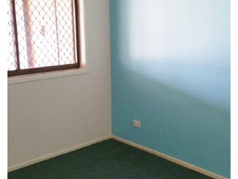 25 Woodcourt Street, Ambarvale NSW 2560