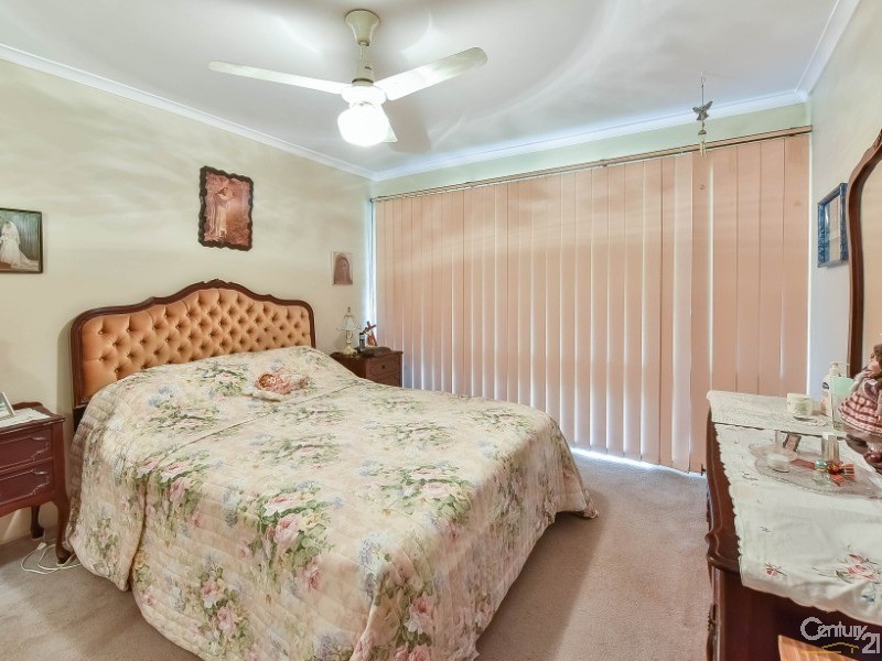 10/56 Woodhouse Drive, Ambarvale NSW 2560