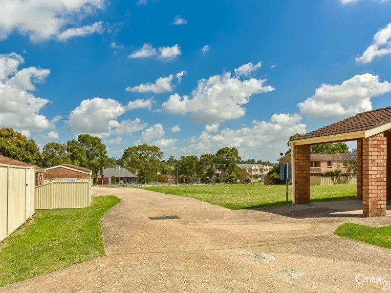 10/56 Woodhouse Drive, Ambarvale NSW 2560