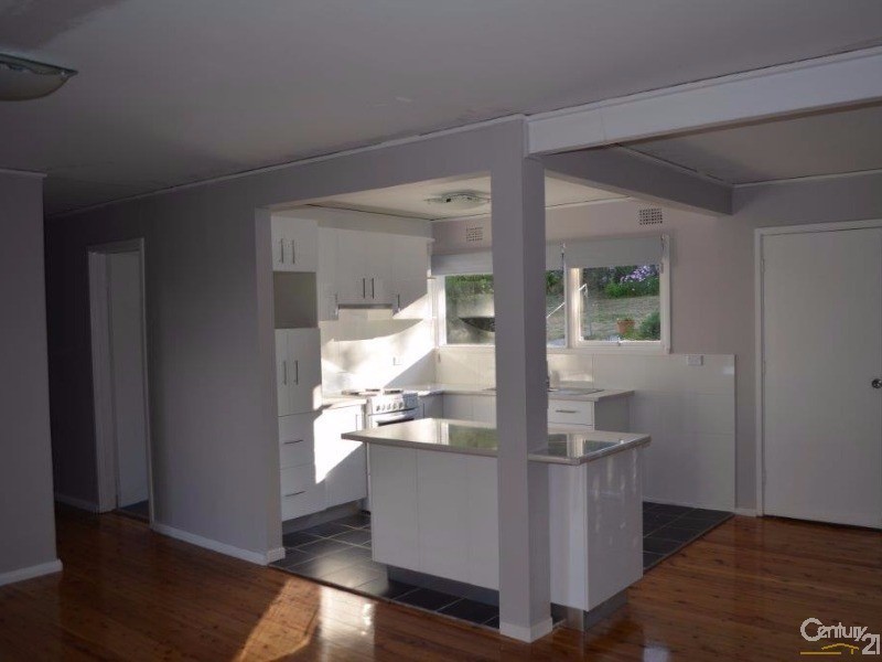 16 Fern Avenue, Bradbury NSW 2560