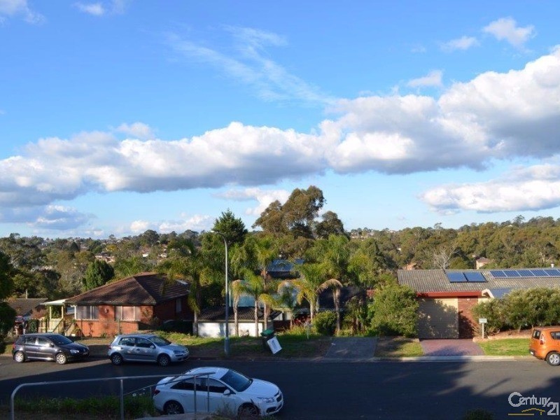 16 Fern Avenue, Bradbury NSW 2560