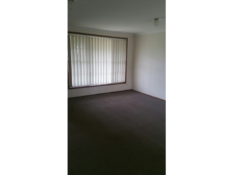 21 Briggs Place, St Helens Park NSW 2560