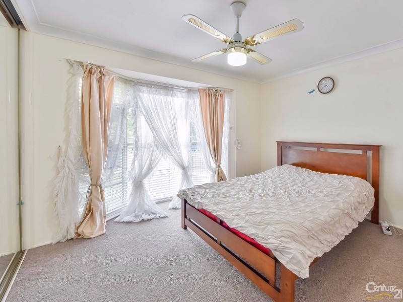 3 Mantalini Street, Ambarvale NSW 2560