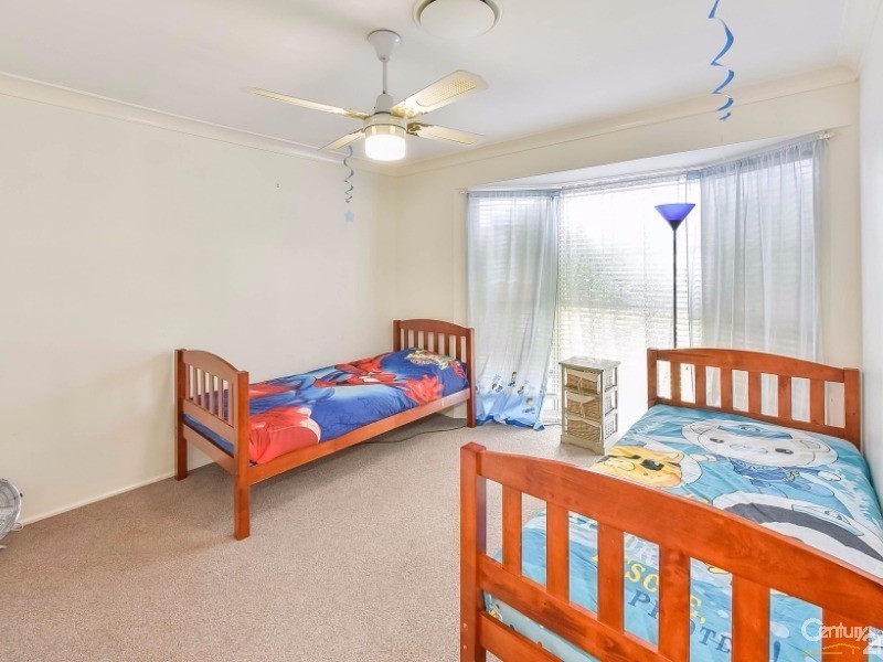 3 Mantalini Street, Ambarvale NSW 2560