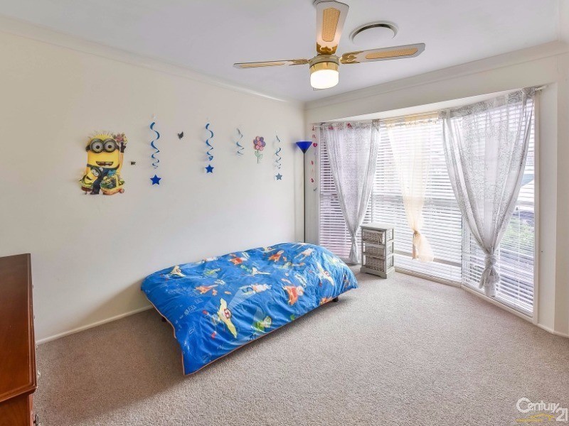 3 Mantalini Street, Ambarvale NSW 2560